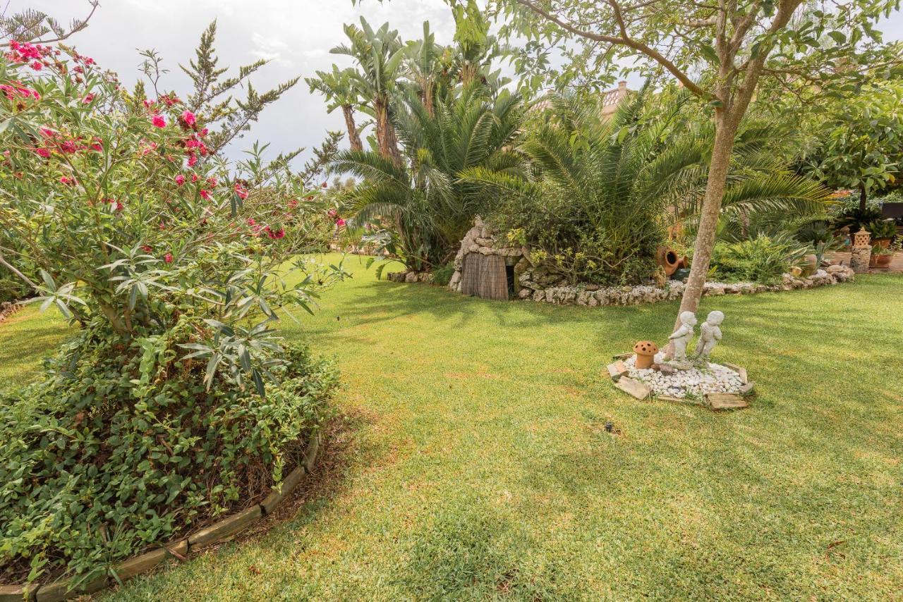 Villa Dolce Vita Пуерто Колом Екстериор снимка